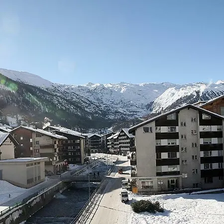 شقة Haus Kandahar